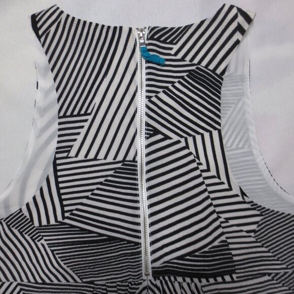 THML womens DRESS black OFF-WHITE lined ABSTRACT shift MIDI size M - Picture 9 of 10